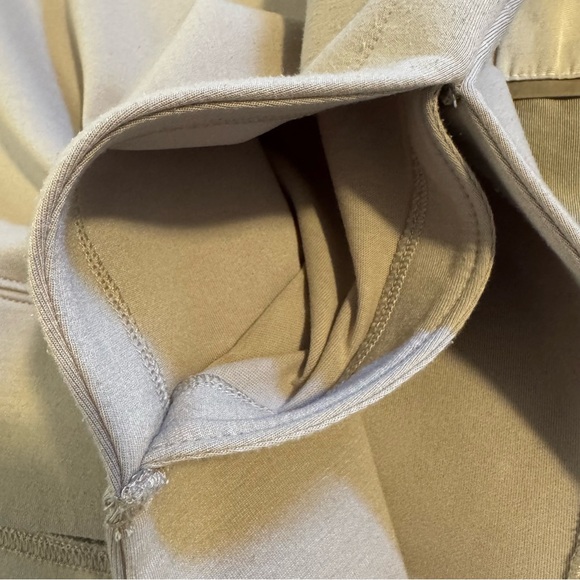 Abercrombie & Fitch YPB NeoKnit Sweatshirt - Picture 5 of 8